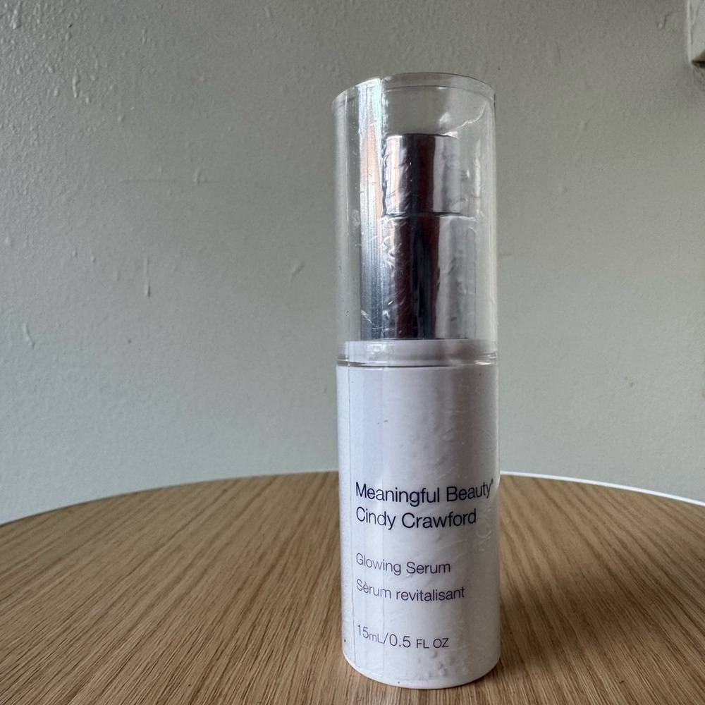 MB‎ Meaningful Beauty GLOWING SERUM by Cindy Crawford .5 oz / 15 ml NEW SEALED